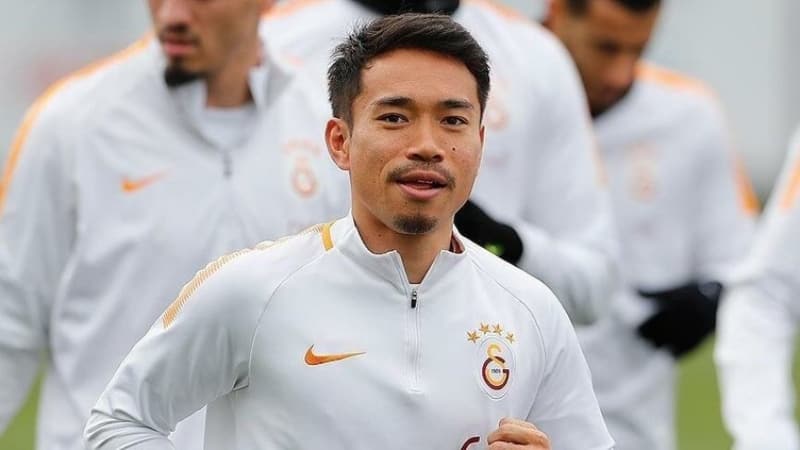<p><b>NAGATOMO</b></p><p>Güncel Ücret: 2 milyon Euro</p><p>İndirimli Ücret: 1.7 milyon Euro</p>
