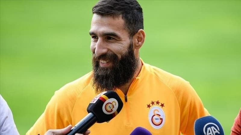 <p><b>JIMMY DURMAZ</b></p><p>Güncel Ücret: 6 milyon TL</p><p>İndirimli Ücret: 5.1 milyon TL</p>