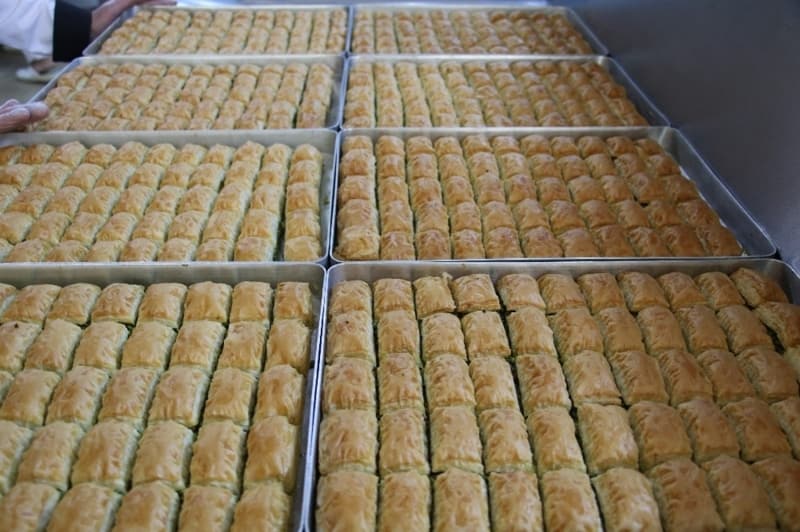 Türkiye'de bir ilk Soğuk baklava üretti, siparişlere yetişemiyor Foto