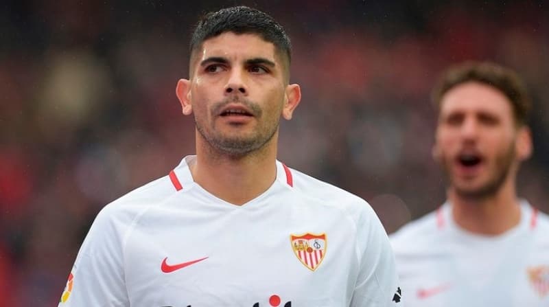 <p>Ever Banega</p>