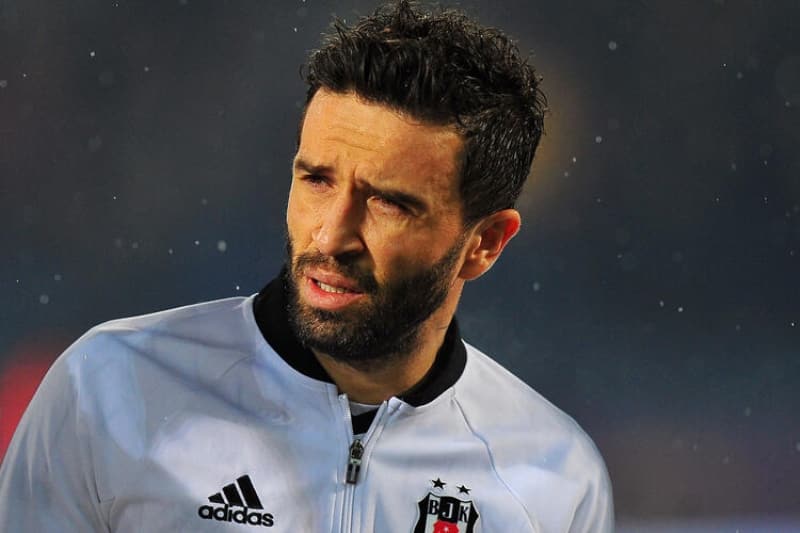 <p>Gökhan Gönül, yaptığı açıklamada şu sözleri kullandı;</p>