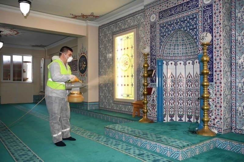 <p>Hacı Mehmet Uçar Camii</p><p>Hünkartepe Bilali Habeşi Camii</p><p>Hz.Ali Camii</p><p>Hz.Osman Camii</p><p>İhramcızade İsmail Hakkı Camii</p><p>Kamiloba Mh.Camii</p><p>Kamiloba Mh.Hidayet Özcan Camii</p><p>Karaağaç Mh.Camii</p><p>Kuba Camii</p><p>Kumburgaz Yeni Camii</p><p>Medine Camii</p><p>Mehmet Zeki Karakoç Camii</p><p>Merkez Camii</p><p>Mimarsinan Hz.Ebubekir Camii</p><p>Mimarsinan Kubbeli Camii</p><p>Muhammediye Camii</p><p>Mustafa Yavaş Yeni Camii</p><p>Nuri Ve Kadriye Duman Camii</p><p>Pınarkent Hacı Abdullah Camii</p><p>Sahibül Vefa Mescidi</p><p>Sancaklar Camii</p>