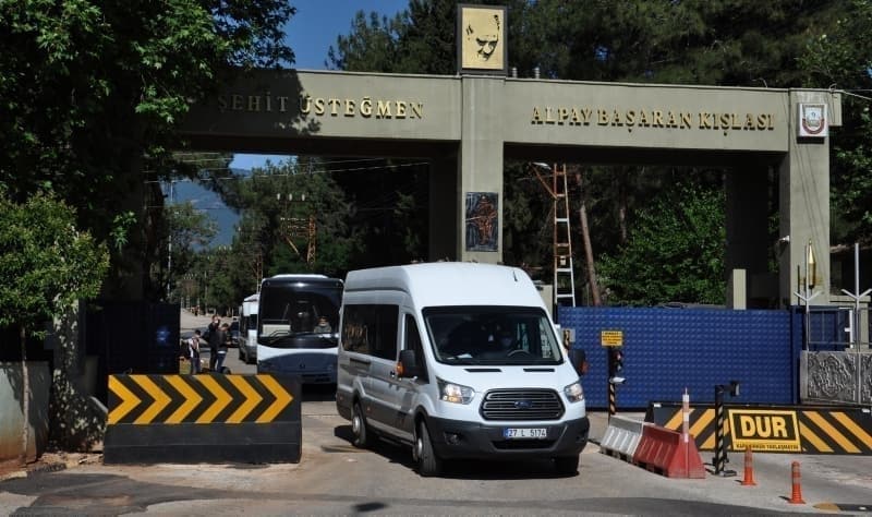 <p>SON DAKİKA! Ne zaman terhis olacaklarını bekliyorlardı... MSB onay verdi eve dönüşler başladı</p>