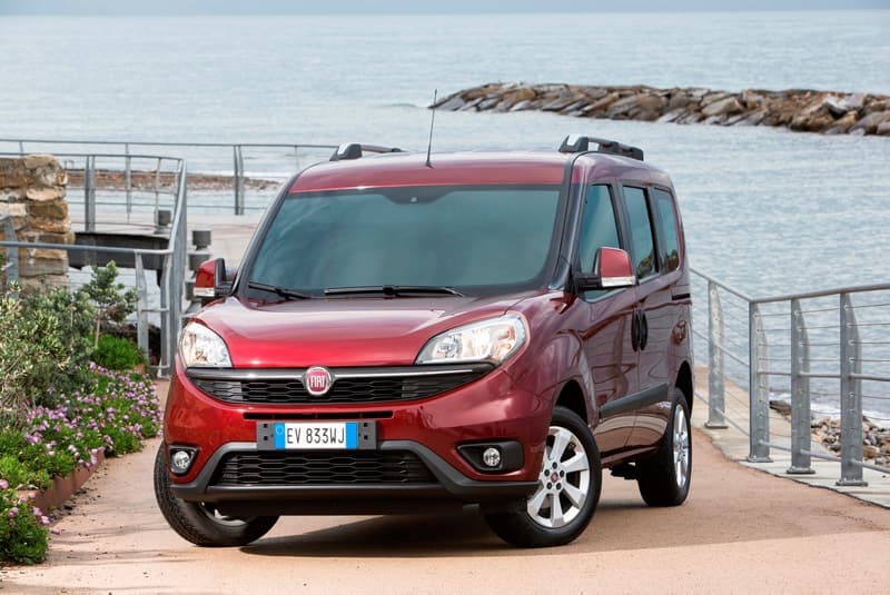 <p><b>Maxi ve Maxi XL Gvde</b></p><p>Cargo Maxi 1.3 M.Jet 95HP </p><p>113.900 TL</p><p>Cargo Maxi 1.6 M.Jet 120HP </p><p>120.900 TL</p>