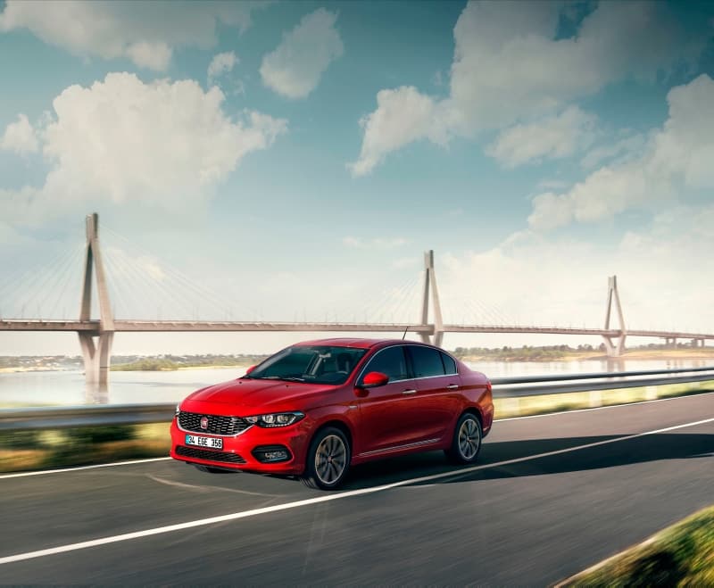 <p>Urban Plus 1.4 Fire 95 HP</p><p>126.900 TL</p>