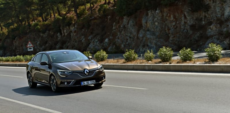<p>Renault Megane 2020 Joy 1.3 TCe 140 beygir</p><p>164.500 TL</p>