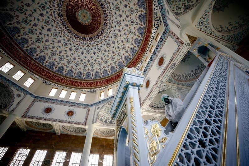 <p><b>BEYKOZ CUMA NAMAZI KILINACAK CAMİLER</b></p><p><b><br></b></p><p>ACARKENT ACARLAR CAMİİ</p><p>AKBABA MERKEZ CAMİİ</p><p>AKBABA MH. YENİ CAMİİ</p><p>AKBABA MH. CANFEDA HATUN CAMİİ</p><p>ALİBAHADIR MH. CAMİİ</p><p>ALİBAHADIR MH. YENİ CAMİİ</p><p>ANADOLUHİSARI FATİH CAMİİ</p><p>ANADOLU FENERİ MH. CAMİİ</p><p>ANADOLU KAVAĞI MİDİLLİLİ ALİ REİS CAMİİ</p><p>ABDULVEHHAB EVVAB EFENDİ CAMİİ</p><p>ŞEHİT KEMAL ZEREN CAMİİ</p><p>BİLAL-I HABEŞİ CAMİİ</p><p>BOZHANE CAMİİ</p><p>CEMİLE HATUN CAMİİ</p><p>CEVİZLİBAHÇE HZ. ALİ CAMİİ</p><p>CUMHURİYET MH. CAMİİ</p><p>ÇAMLIBAHÇE CAMİİ</p><p>ÇAMLITEPE CAMİİ</p><p>ÇİFTEHAVUZLAR MEVLÜT MERYEM ÖZER CAMİİ</p><p>GÜMÜŞSUYU AYAZMA CAMİİ</p><p>FETİHTEPE CAMİİ</p><p>KARLITEPE MERKEZ CAMİİ</p><p>HACI NURTEN ÖZYURT CAMİİ</p><p>AĞA CAMİİ</p><p>ÇAVUŞBAŞI AHMETLER CAMİİ</p><p>ÇAVUŞBAŞI ÇENGELDERE CAMİİ</p><p>ÇAVUŞBAŞI EBUBEKİR CAMİİ</p><p>ÇAVUŞBAŞI FAZİLET CAMİİ</p><p>ÇAVUŞBAŞI HZ. ÖMER CAMİİ</p><p>ÇAVUŞBAŞI MERKEZ CAMİİ</p><p>FATİH CAMİİ</p><p>HACI ZEHRA AYDIN CAMİİ</p><p>BAKLACI ŞEYH ŞAMİL CAMİİ</p><p>ÇİĞDEM MASLAK CAMİİ</p><p>ÇİĞDEM SAZLIDERE CAMİİ</p><p>ÇUBUKLU BEŞEVLER CAMİİ</p><p>ENGÜRÜBAĞ CAMİİ</p><p>ÇUBUKLU ŞENEVLER CAMİİ</p><p>MULTEZEM CAMİİ</p><p>AHMET HAMDİ AKSEKİ CAMİİ</p><p>DEĞİRMENDERE CAMİİ</p><p>PAŞAMANDIRA CAMİİ</p><p>DERESEKİ YEŞİLTEPE CAMİİ</p><p>TOYGAR CAMİİ</p><p>ESMAÜL HÜSNA CAMİİ</p><p>HZ. HAMZA CAMİİ</p><p>HÜSEYİN SAÇAKLI CAMİİ</p><p>MAHMUT ŞEVKETPAŞA MH. CAMİİ</p><p>FISTIKALTI CAMİİ</p><p>İNCİRKÖY BÜLBÜLTEPE CAMİİ</p><p>YEŞİLDERE CAMİİ</p><p>HACI ZİHNİ GÜRLER CAMİİ</p><p>MİHRİŞAH VALİDE SULTAN CAMİİ</p><p>KAVACIK YILDIRIM BEYAZİT CAMİİ</p><p>HASAN YAVUZ CAMİİ</p><p>KAVACIK MEVLANA HALİT BAĞDADİ CAMİİ</p><p>HZ. EBU BEKİR CAMİİ</p><p>GÖKSU PEKSİMETÇİ SALİHAĞA CAMİİ</p><p>YALIKÖY SERBOSTANİ MUSTAFA AĞA CAMİİ</p><p>TAŞOCAKLARI CAMİİ</p><p>HACI YUSUF CAMİİ</p><p>İŞÇİEVLERİ CAMİİ</p><p>HÜNKARTEPE CAMİİ</p><p>HACI MEHMET EFENDİ CAMİİ</p><p>TEPETARLA CAMİİ</p><p>ŞİRİNDERE CAMİİ</p><p>RÜZGARLIBAHÇE MERKEZ CAMİİ</p><p>RÜZGARLIBAHÇE FATİH SULTAN MEHMET CAMİİ</p><p>BEYKOZ MERKEZ SERBOSTANİ MUSTAFA AĞA CAMİİ</p><p>TOKATKÖY MERKEZ CAMİİ</p><p>TOKATKÖY YENİ CAMİİ</p><p>TOKATKÖY ÇİFTLİK CAMİİ</p><p>TOKATKÖY II. AYAZMA CAMİİ</p><p>YUŞA CAMİİ</p><p>ŞEREF YILDIZ CAMİİ</p><p>MÜRÜVVET HATUN CAMİİ</p><p>NİŞANGAH CAMİİ</p><p>ZERZAVATÇI MH. CAMİİ</p><p>RİVA MH. YENİ CAMİİ</p><p>SOĞUKSU MERKEZ CAMİİ</p><p>YAVUZ SELİM MERKEZ CAMİİ</p><p>ÖĞÜMCE CAMİİ</p><p>PAŞABAHÇE III. MUSTAFA CAMİİ</p><p>KARAGÖZSIRTI CAFERAĞA CAMİİ</p><p>POLENEZKÖY CAMİİ</p><p>POYRAZKÖY CAMİİ</p><p>İSHAKLI CAMİİ</p><p>KAYNARCA CAMİİ</p><p>KILIÇLI KÖYÜ CAMİİ</p><p>GÖRELE CAMİİ</p><p>GÖLLÜ CAMİİ</p><p>ORTAÇEŞME CAMİİ</p><p>GÜMÜŞSUYU MERKEZ CAMİİ</p><p>TEPEKÖY CAMİİ</p><p>ÇUBUKLU HALİLAĞA CAMİİ</p>