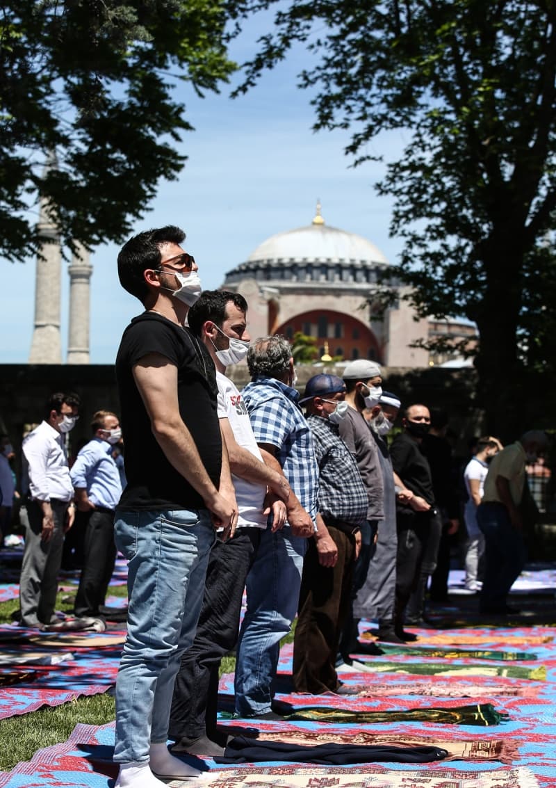 <p>Sultanahmet Camisi</p>