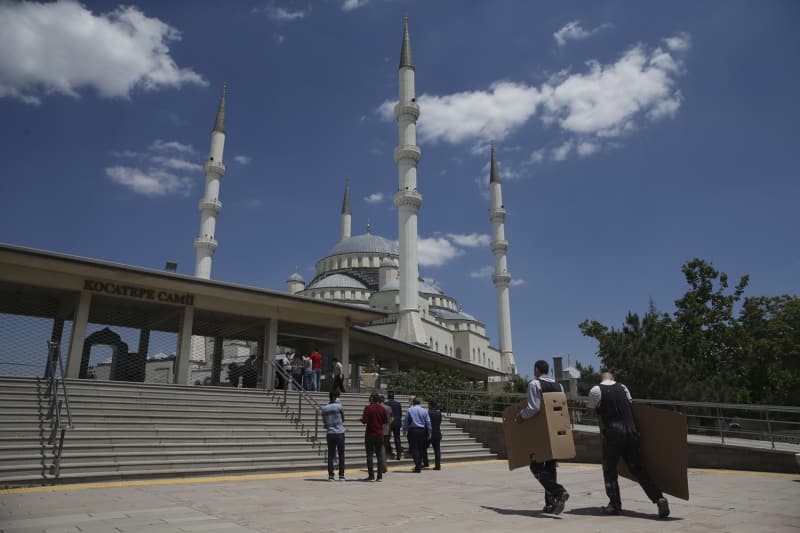 <p>Kocatepe Camisi</p>