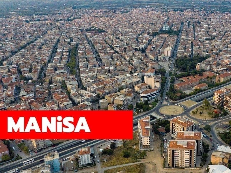 <p>Manisa'da Cuma gecesinden pazar gecesine kadar hafta sonu sokağa çıkma yasağı uygulanacak</p>