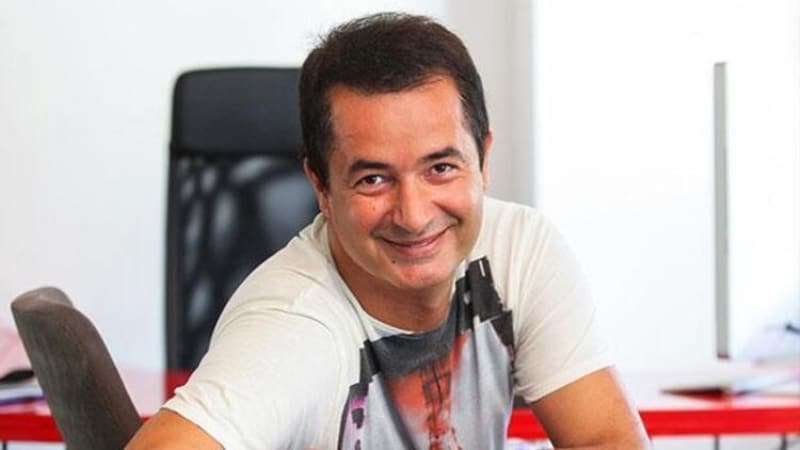 <p>'Benim amacm gen yetenekleri Trk futboluna ve Dnya futboluna kazandrmak. Benim hayatm hep birilerini kefetmekle geti.'</p>