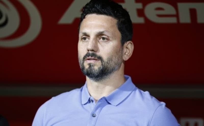 <p>Yeni sezonda teknik direktör olmasına kesin gözüyle bakılan Erol Bulut’un, yanında öğrencisi Welinton’u da getirmesi bekleniyor.</p>