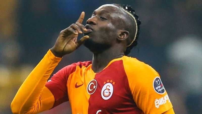 <p><span >G.Saray'ın kiralık olarak yolladığı Ryan Babel, Mbaye Diagne, Maicon ve Valentine Ozornwafor yeni sezonda kadroda düşünülmeyen isimlerden...</span><br></p>