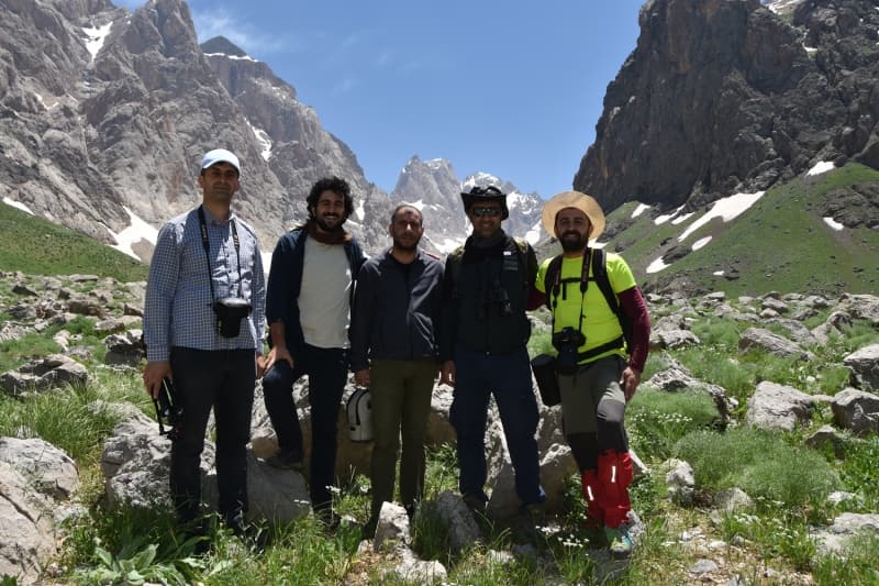 <p>Doa Koruma Milli Parklar Hakkari ube Mdr Necmettin Ylmaz, AA muhabirine yapt aklamada, Cilo Dalar ve Sat Buzul Gllerinin Milli Park olmas iin giriimde bulunduklarn syledi.</p>