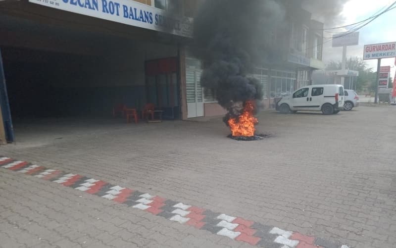 <p>Gaziantep Futbol Kulübü son anlarda yakaladığı penaltıyı, Maxim ile değerlendirdi ve karşılaşma 3-3'lük eşitlikle sona erdi.<br></p>