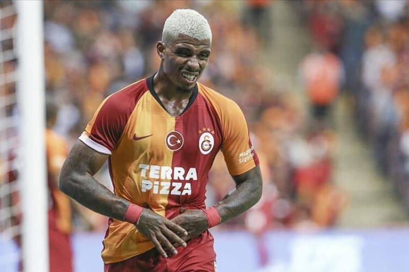 <p>Orada yaşadıklarım, beni olgun bir insan haline getirdi ve bir çocuktan adama dönüştüm.'</p>