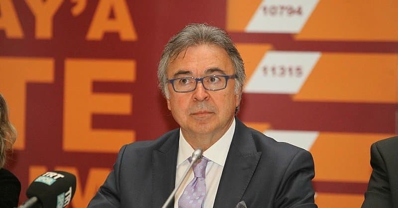 <p><b>Turgay Kıran: </b>Okan Buruk umarım bundan sonra Galatasaray'a gelir. Fatih Terim yıllardır profesyonel olarak çalışıyor. Fatih Terim şu anda 66 yaşında. Profesyonel hayatı yaşı sebebiyle zora girebilir. Ben başkan olsam futbol şubesini tamamen Fatih Terim'e bırakırım.</p><p><br></p><p>Sporx</p>