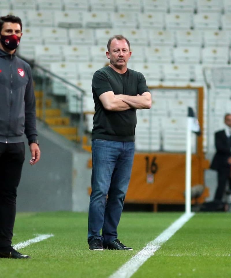 <p>Bu dnce ise Ouzhan'n inili kl bir performans gstermesi, Dorukhan'n da sakatlktan ktktan sonraki form tutma srecinin belli olmamas.</p>