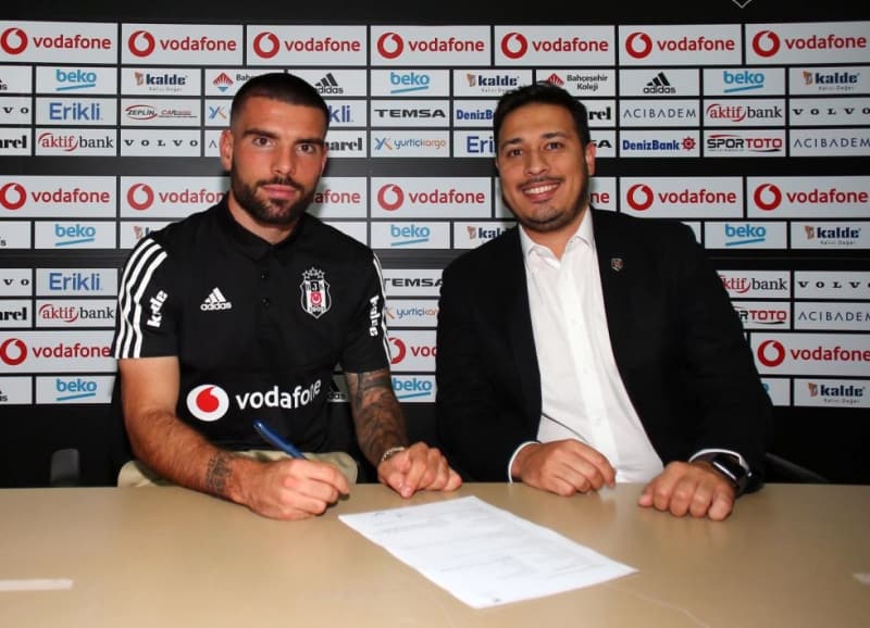 <p> Rebocho, İstanbul'da yaşadığı çarpıcı deneyimleri anlattı.</p>