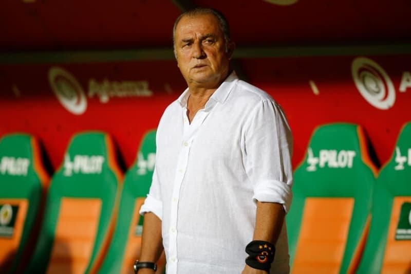 <p><span >Süper Lig'de yedi maçtır kazanamayan Galatasaray (4 beraberlik 3 mağlubiyet), Fatih Terim yönetimindeki en uzun galibiyet hasretini yaşıyor.</span><br></p>