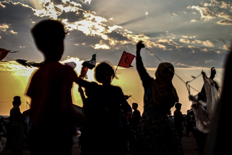 <p><b>- DLB'DEK SON DURUM</b><br></p>