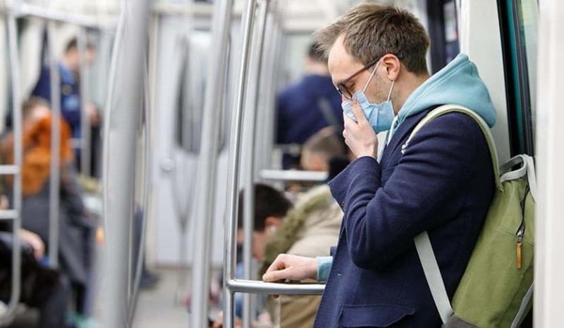 <p><b>ADANA VALİLİĞİ: 'VAKA SAYILARINDAKİ ARTIŞ SÜRERSE EK TEDBİRLER ALINACAK' </b></p><p><b><br></b></p><p>Adana Valiliği, kentte koronavirüs vakalarındaki artışın devam etmesi halinde ek tedbirler alınacağını bildirdi.</p>