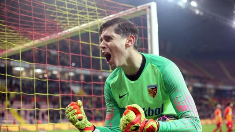 <p><b>'KAYSERİ'DE DAHA ÇOK KAZANIYOR'</b></p>