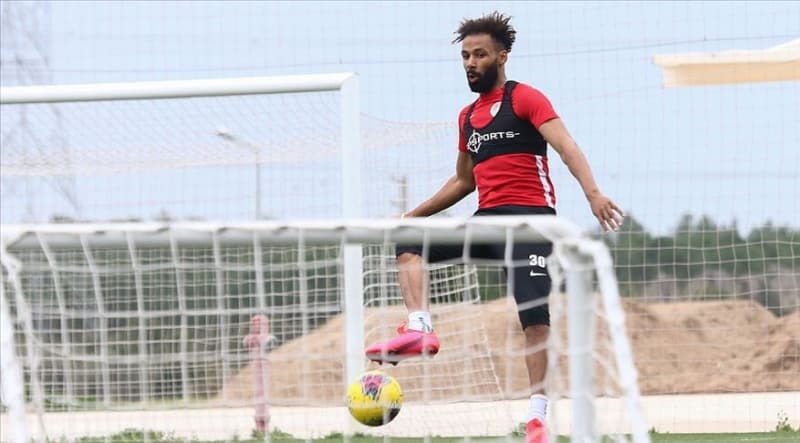 <p>SA BEK: Nazm Sangare (Antalyaspor)</p>