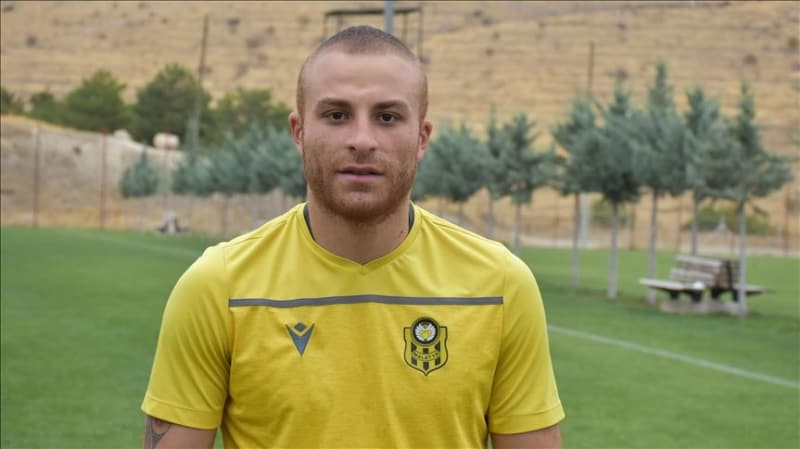 <p>SA AIK: Gkhan Tre (Yeni Malatyaspor)</p>