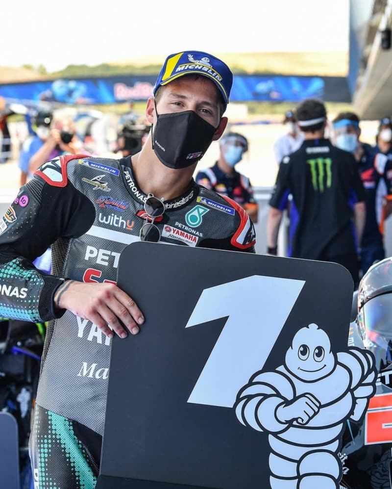 <p>Öte yandan tamamlanan yarışı İspanya Grand Prix'sini Petronas Yamaha takımının Fransız pilotu Fabio Quartararo kazandı.</p>