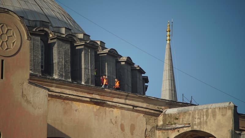 <p>Ayasofya Cuma namazna hazrlanyor...</p>