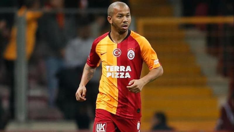 <p>MARIANO</p><p>Yaş:34</p><p>Mevkii: Sağ bek</p>