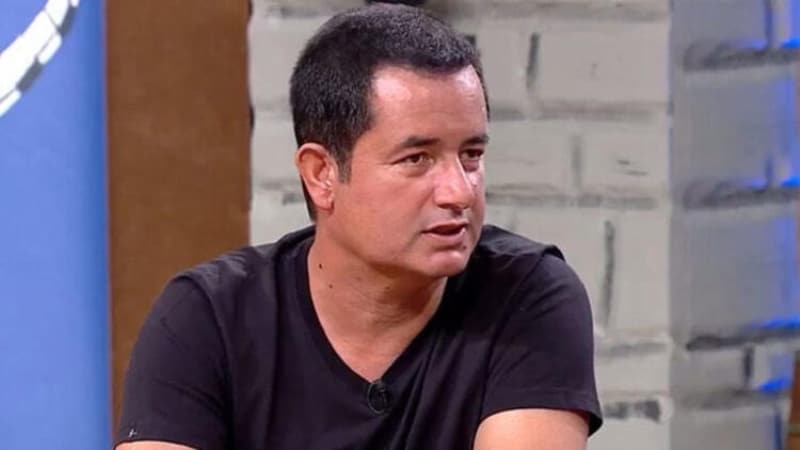 <p>Sat kulbn hisselerinin tamam deil belli bir ksmn kapsyor. Zaten bu konuda hem fikiriz. Kulb ynetmeye devam edeceiz' eklinde aklama yapmt.</p>