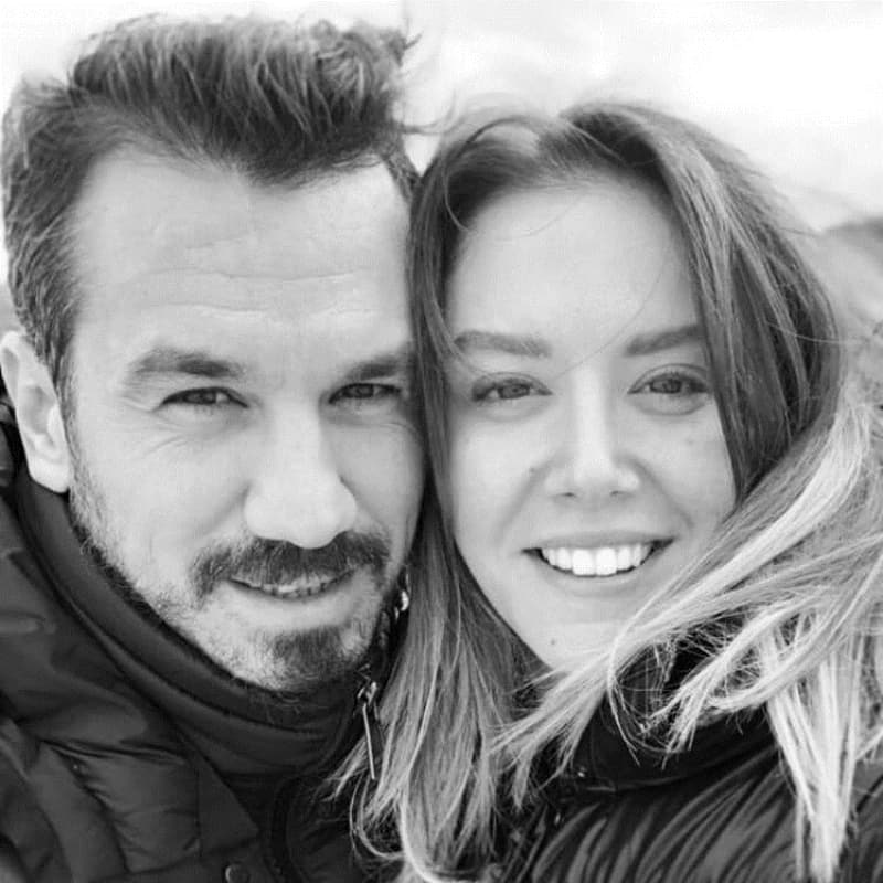 <p>Acun Ilcal'nn sportif direktrle Merthan Al' getirecei ve anlamann byk lde tamamland belirtildi.<br></p>