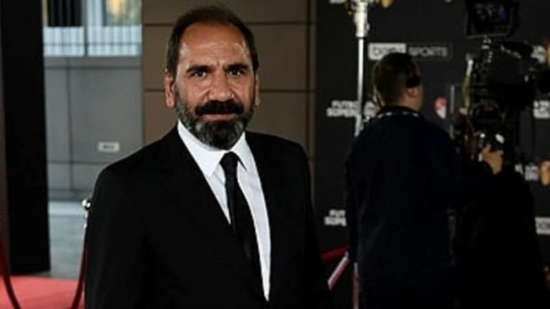 <p>MEHMET ARSLAN: </p><p>Ali Koç’un size bir teklifi olmuş?</p>