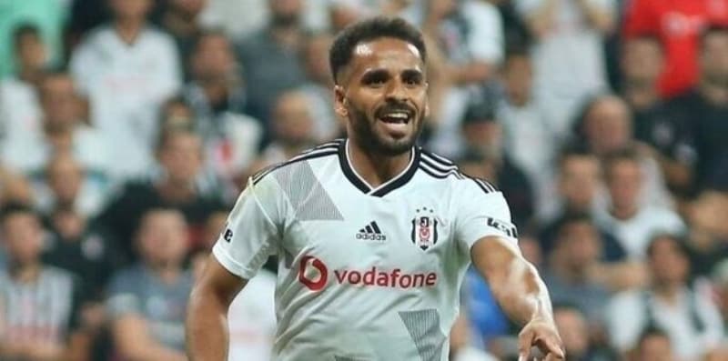 <p>Douglas: 800 bin Euro</p>