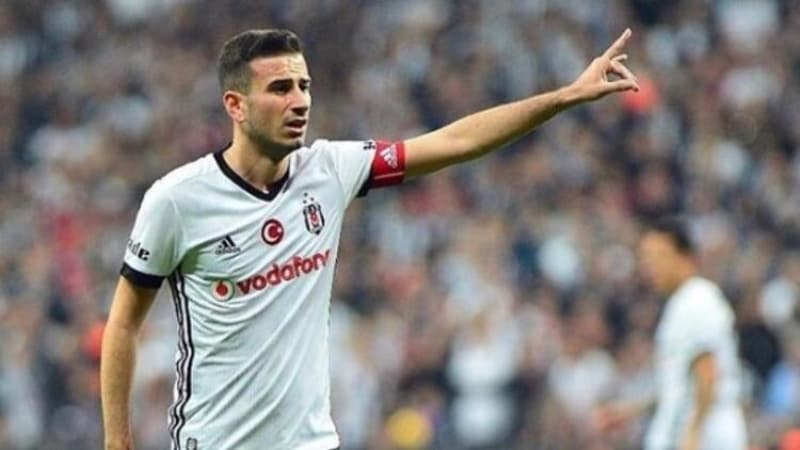 <p>Oğuzhan Özyakup: 2 milyon Euro</p>