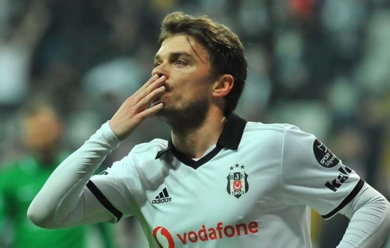 <p>Adem Ljajic: 2 milyon 250 bin Euro</p>
