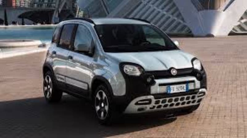 <p>Fiat Panda 109.900 lira</p>