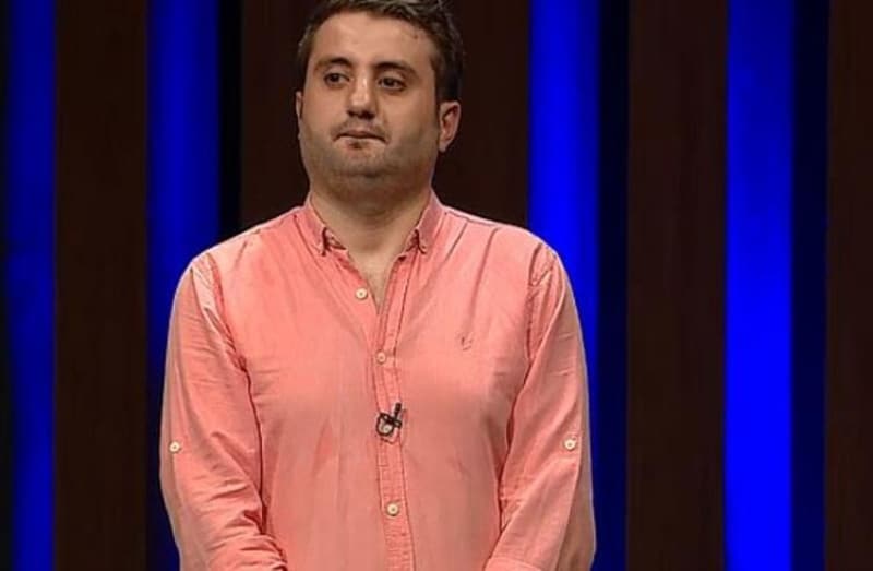 <p>İkinci grupta yer alan isimler ise geleneksel lezzet Ali Nazik ile yarıştı. Daha önce Yemekteyiz’de mücadele eden Kayhan Özekin, final turuna çıkmayı başaran isim oldu.<br></p>