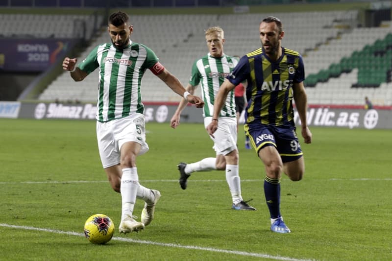 <p><b>CANER ERKİN DE AÇIKLANDI</b></p>