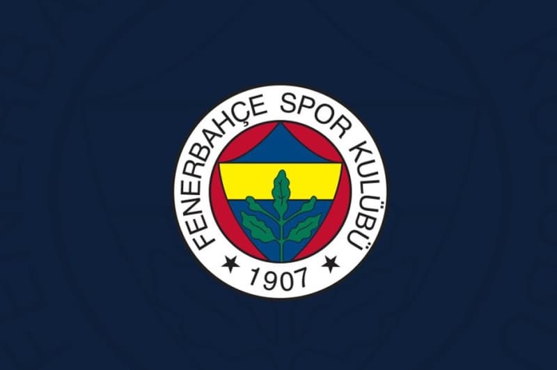 <p>Geçtiğimiz sezonda başka takımlarda kiralık olarak forma giyen Oğuz Kağan Güçtekin, İsviçreli golcü Michael Frey ile Danimarkalı stoper Zanka, Fenerbahçeye döndü. 3 futbolcu takımın ilk çalışmasında yer alırken, durumları ilerleyen zamanlarda belli olacak.</p>