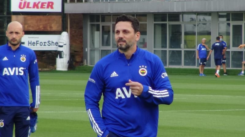 <p><b>İDMAN ÖNCESİ TOPLANTI </b></p>