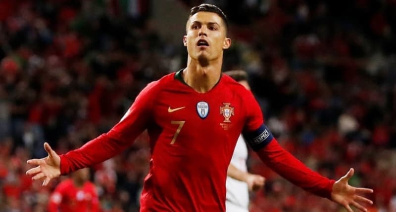 <p>Ayrca Cristiano Ronaldo (130), ampiyonlar Ligi'nde Atletico Madrid'le gol saylarn eitledi. ampiyonlar Ligi'nde sadece 22 takm Portekizli yldzdan daha fazla gol atabildi.</p>