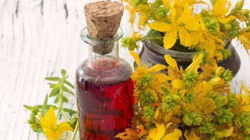 <p>Uçukları geçirmek için kullanılır.</p>