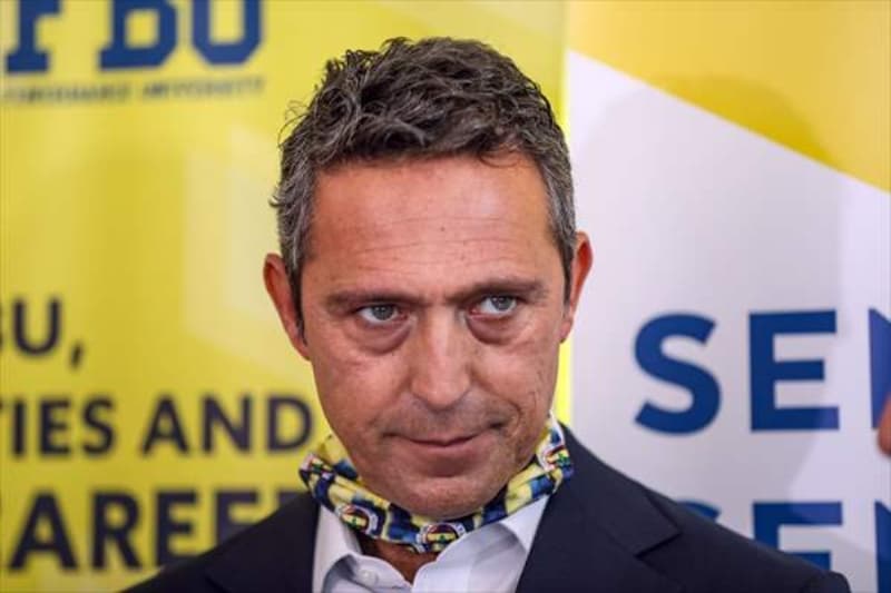 <p>Başkan Ali Koç, Mert Hakan Yandaş transferinin nasıl gerçekleştiğini de detayları ile açıkladı.</p>