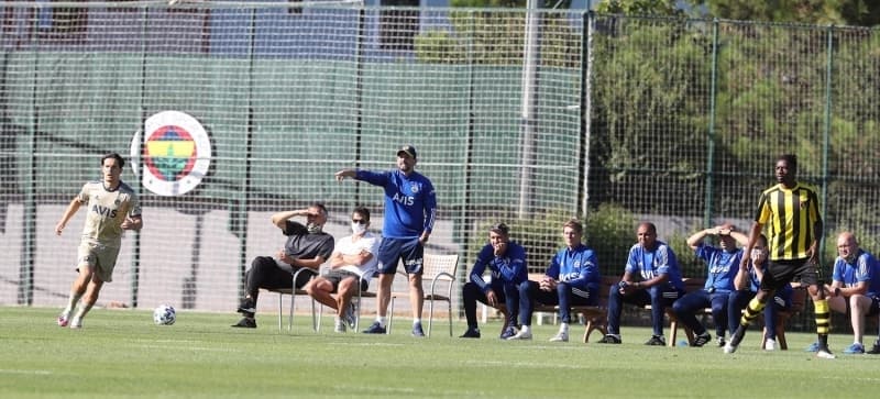 <p>Berliner Kurier'in haberine gre Union Berlin'in tecrbeli stoperi Neven Subotic, 2021 yazna kadar szlemesi olmasna ramen kulb Union Berlin'e veda etti.</p>