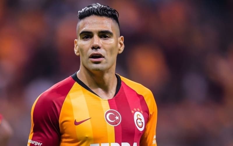 <p>Hakk�nda s�rekli ayr�l�k haberleri ��kan Radamel Falcao i�in son olarak Galatasaray Ba�kan� Mustafa Cengiz net bir a��klama yapm��t�.</p>