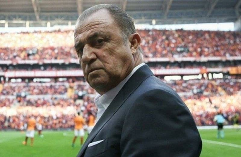 <p>Teknik Direktr <b>Fatih Terim’in</b> geni kadroda Mehmet’in takm iin faydal olacan dnd ve uygun mali artlarda <b>30 yandaki futbolcuya scak bakt </b>belirtildi.</p>