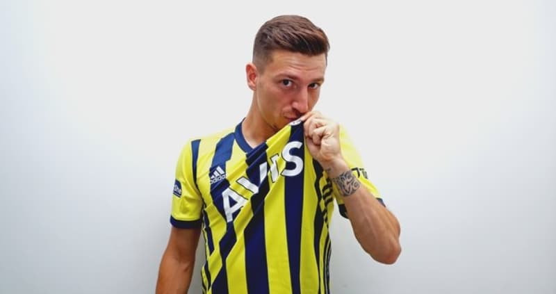 <p>Mert Hakan Yandaş</p>